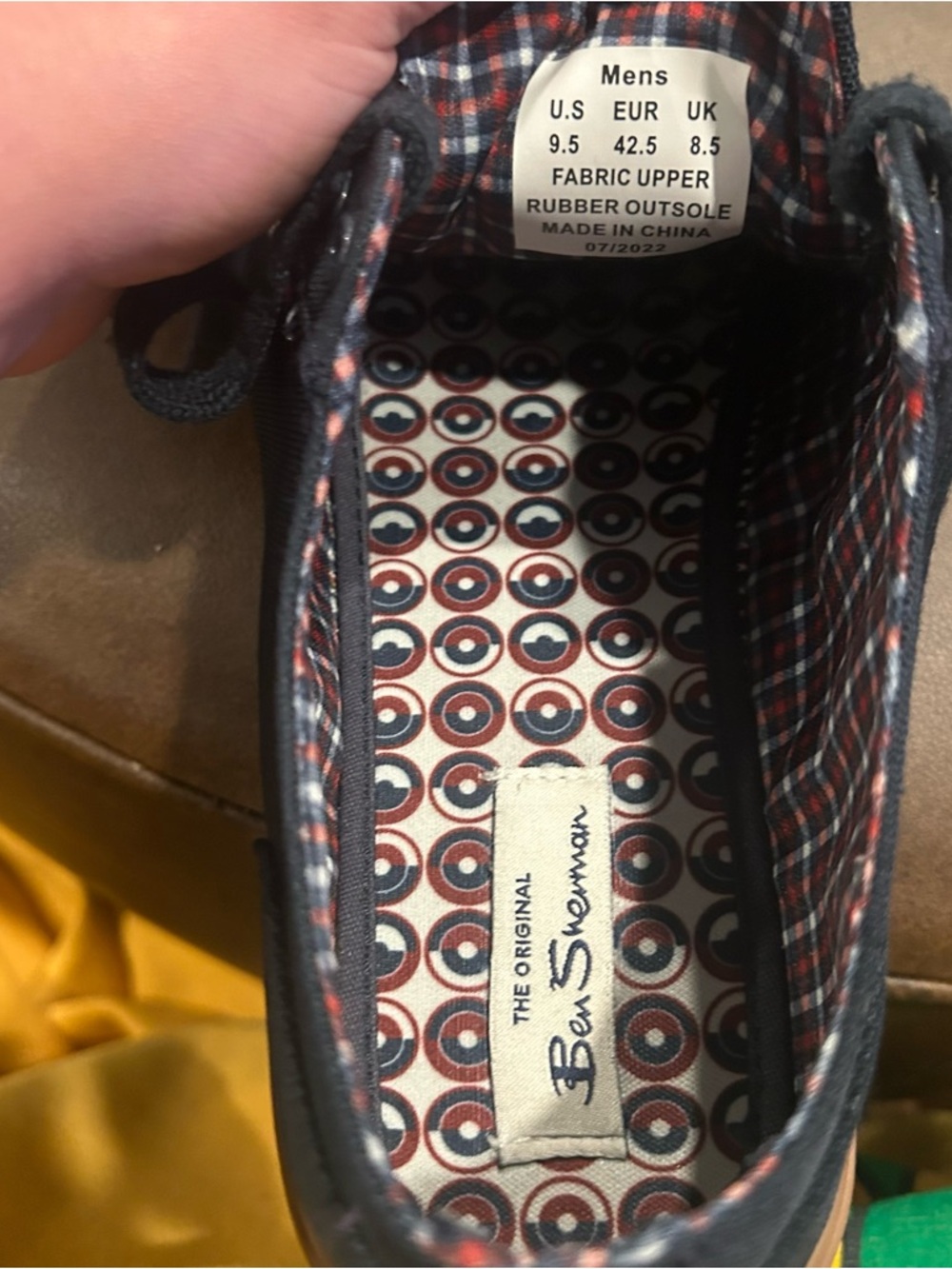 Ben Sherman, Men’s 9.5, Navy Canvas sneakers - Casual Everyday Shoe - Picture 2 of 7